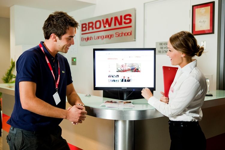『Browns』- 南半球最佳語言學校之一