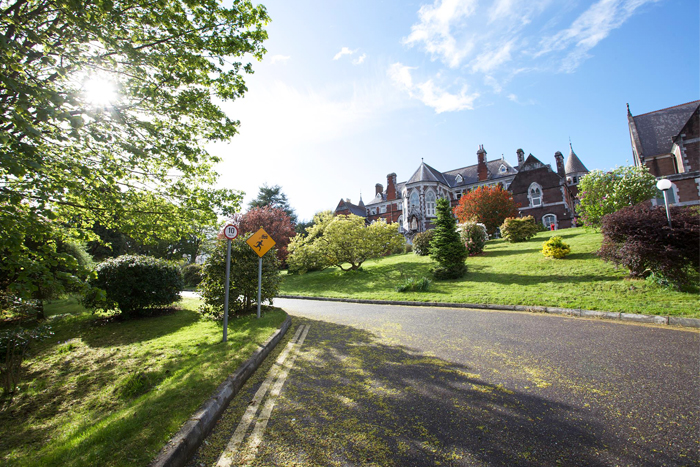 『Griffith College』- 超過30年教學經驗,學校地點極佳 『Griffith College』- 超過30年教學經驗,學校地點極佳