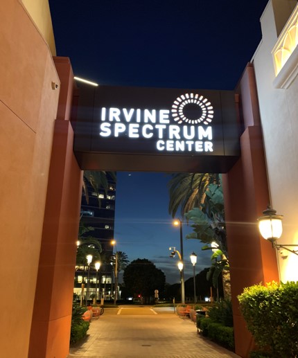 Irvine Spectrum Center-美國UC Irvine遊學-GogoEnglish美國遊學代辦