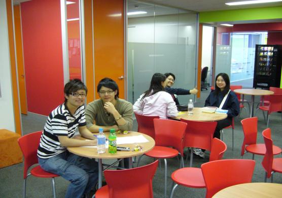 Oxford House College 語言學習