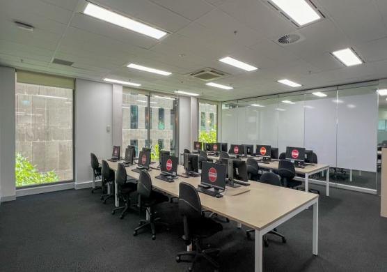 Browns English Language School Melbourne 語言學習