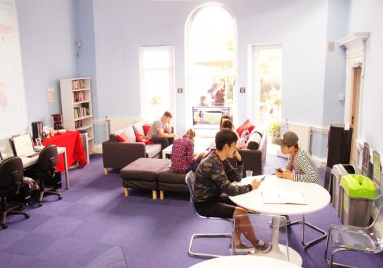 Frances King School of English 語言學習