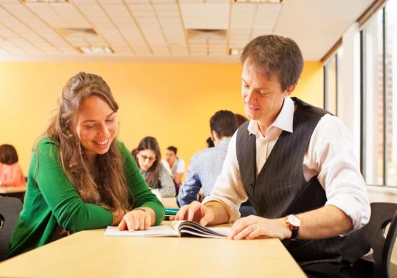 Impact English College 語言學習