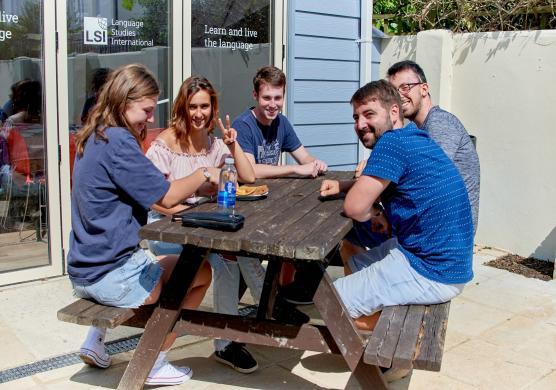 Language Studies International Brighton 語言學習