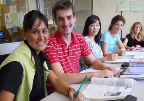 Language Studies International Brisbane 語言學習
