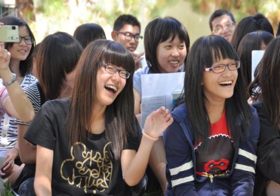 Language Studies International 主題課程