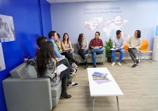 Language Studies International Toronto 語言學習