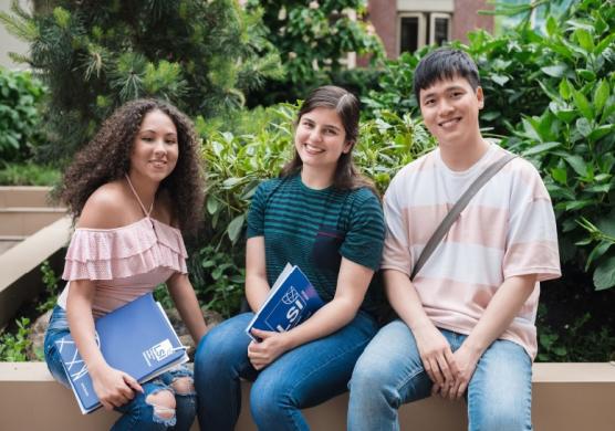 Language Studies International Vancouver 語言學習