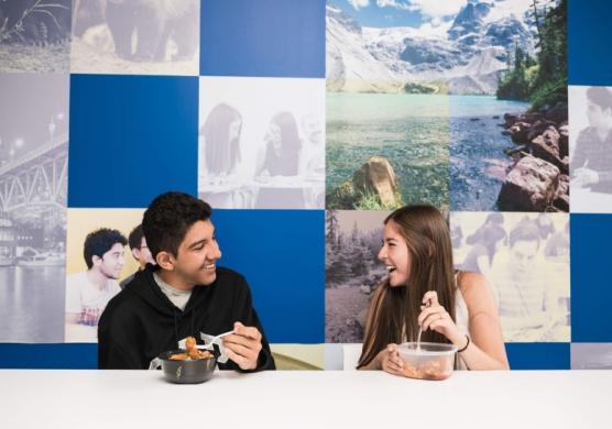 Language Studies International Vancouver 語言學習