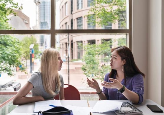Language Studies International Vancouver 主題課程
