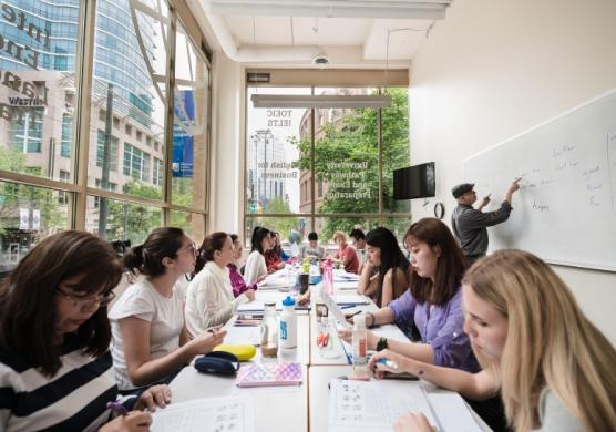 Language Studies International Vancouver 語言學習