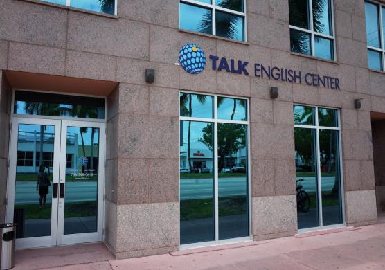 Talk English Schools 語言學習