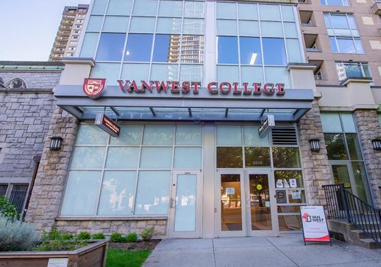 VanWest College Vancouver 主題課程