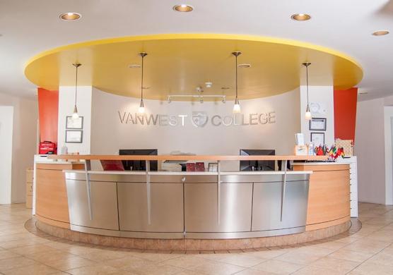 VanWest College 專業證書