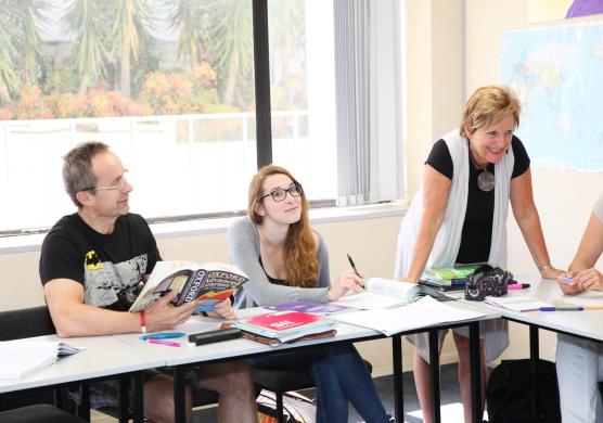 Worldwide school of English 語言學習