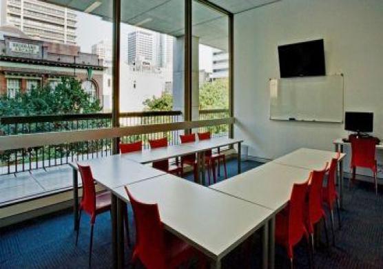 Browns English Language School Brisbane 語言學習