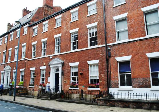 Centre of English Studies Leeds 學校介紹