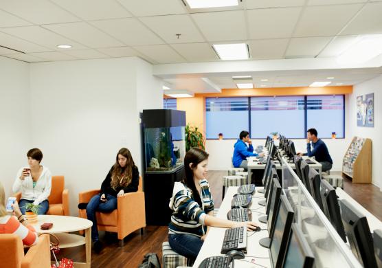 EC English Vancouver 主題課程