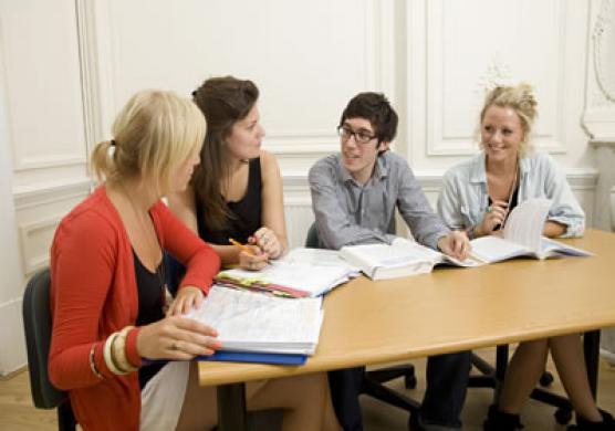 Frances King School of English 語言學習