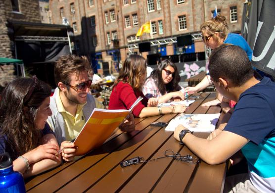 Kaplan Edinburgh 語言學習