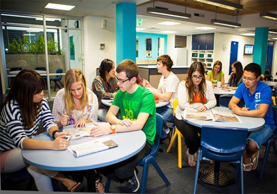 Langports Brisbane 語言學習