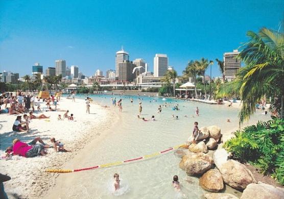 Langports Brisbane 主題課程