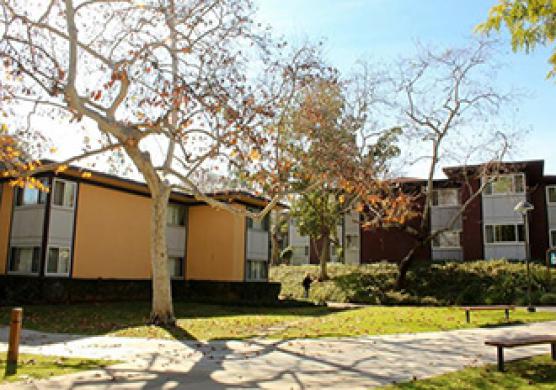 University of California, Irvine- Extension 學校介紹