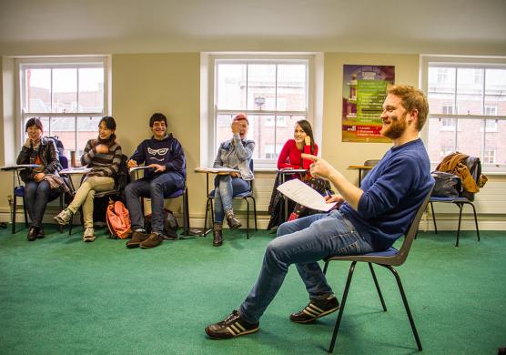 ULearn English School 語言學習