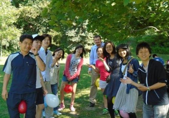 Upper Madison College 語言學習