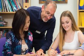 Wimbledon School of English 優惠課程